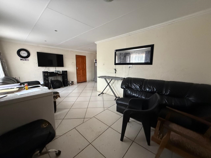 4 Bedroom Property for Sale in Tlhabane West North West